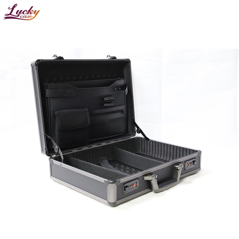 China Aluminum Briefcase nga adunay Combination Lock Aluminum Alloy Portable Laptop Briefcase Manufacturer ug Supplier Swerte nga Kaso