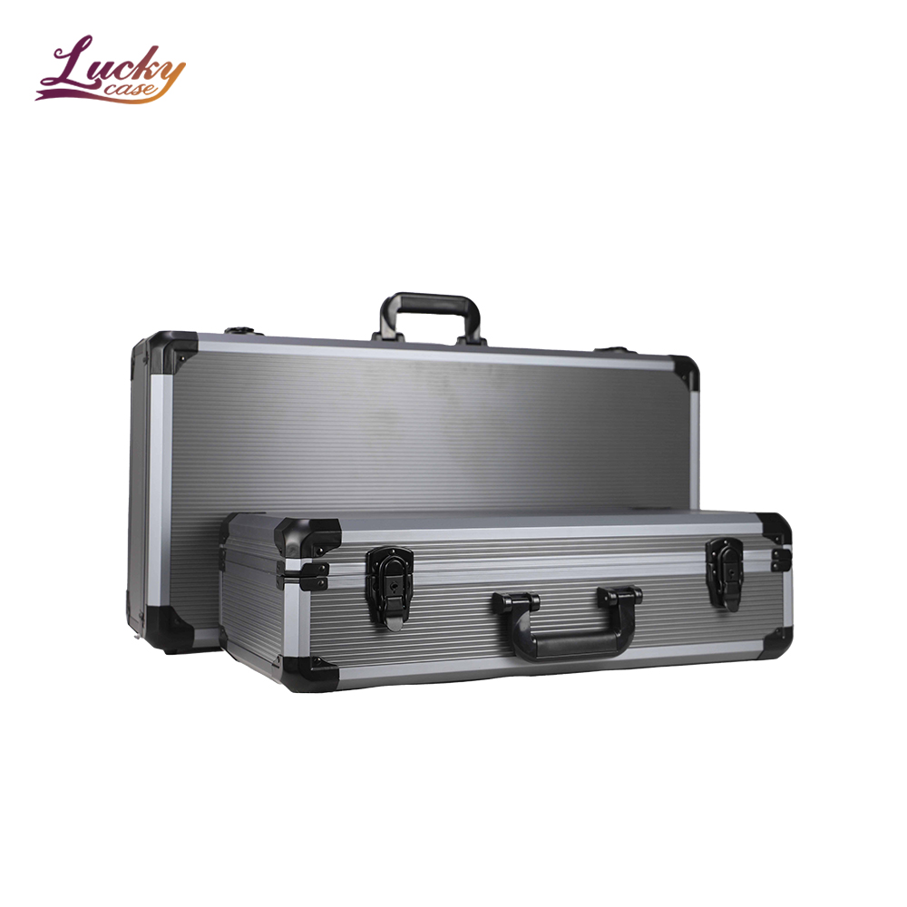 https://www.luckycasefactory.com/briefcase/